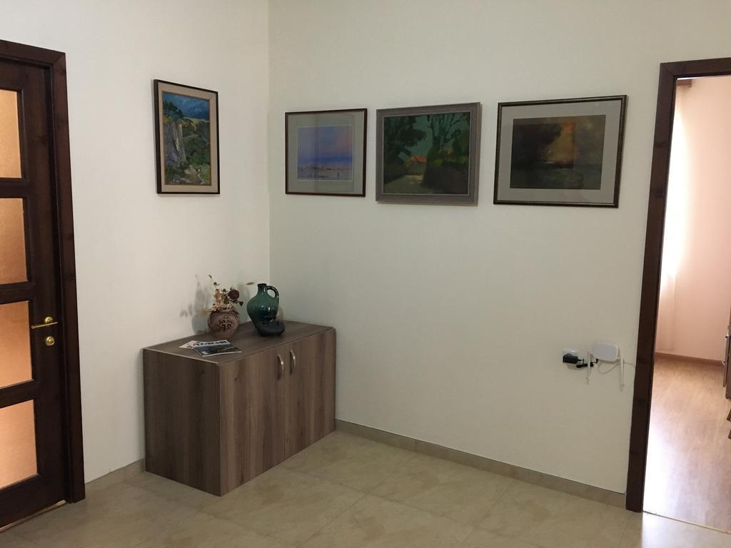 Art Guesthouse Erivan Dış mekan fotoğraf